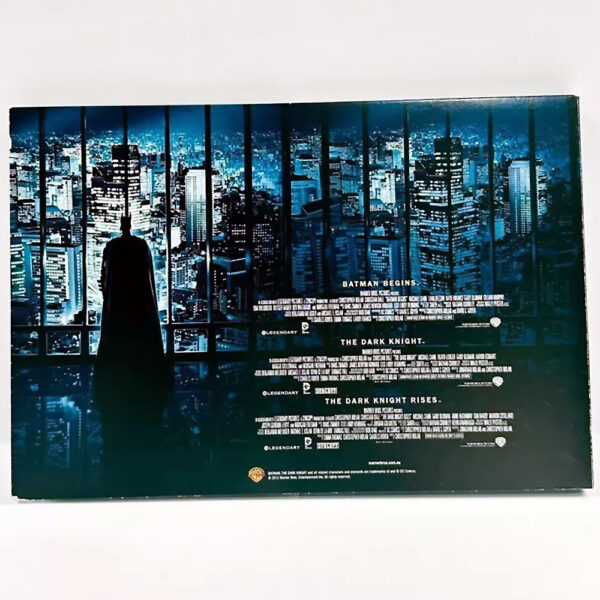 The Dark Knight Trilogy Blu-Ray All-Region 5-Disc Limited Edition Giftset with Booklet (ex-display stock) Rated M - Image 4