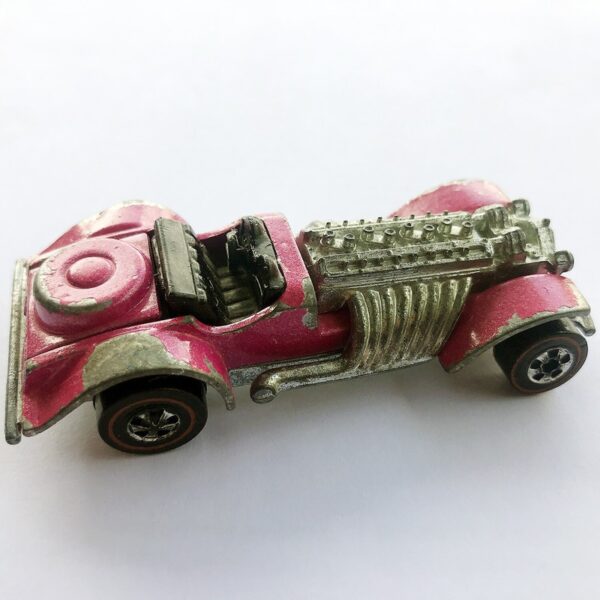 Hot Wheels 1973 Sweet 16 Mainline Series (Fluorescent Pink) Made in Hong Kong by Mattel (Fair Condition) 1:64 Scale (Rare) - Image 4