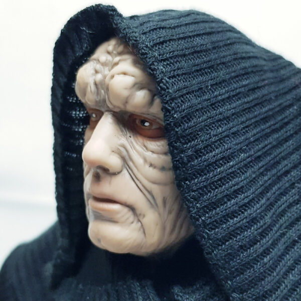 Star Wars Emperor Palpatine (Darth Sidious) Fully Poseable 12" (30cm) 1:6 Scale Figure 1998 Kenner (ex-Display Stock) - Image 6