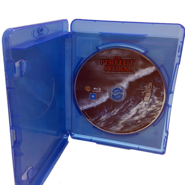 The Perfect Storm (starring George Clooney) Blu-Ray Disc 5:1 DTS HD (ex-Display Stock) Rated M - Image 2
